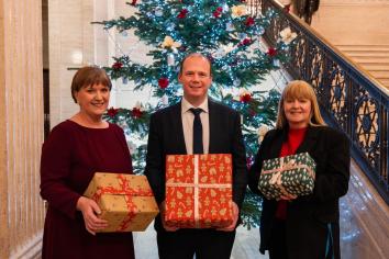 Communities Minister announces &pound;150,000 seasonal funding for homeless services