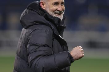 Larne stretch lead with victory over Glentoran